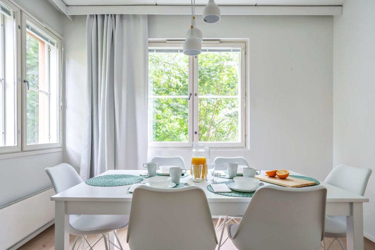 Sleepwell Apartments Allinkatu With Private Sauna And Parking Turku Exterior photo